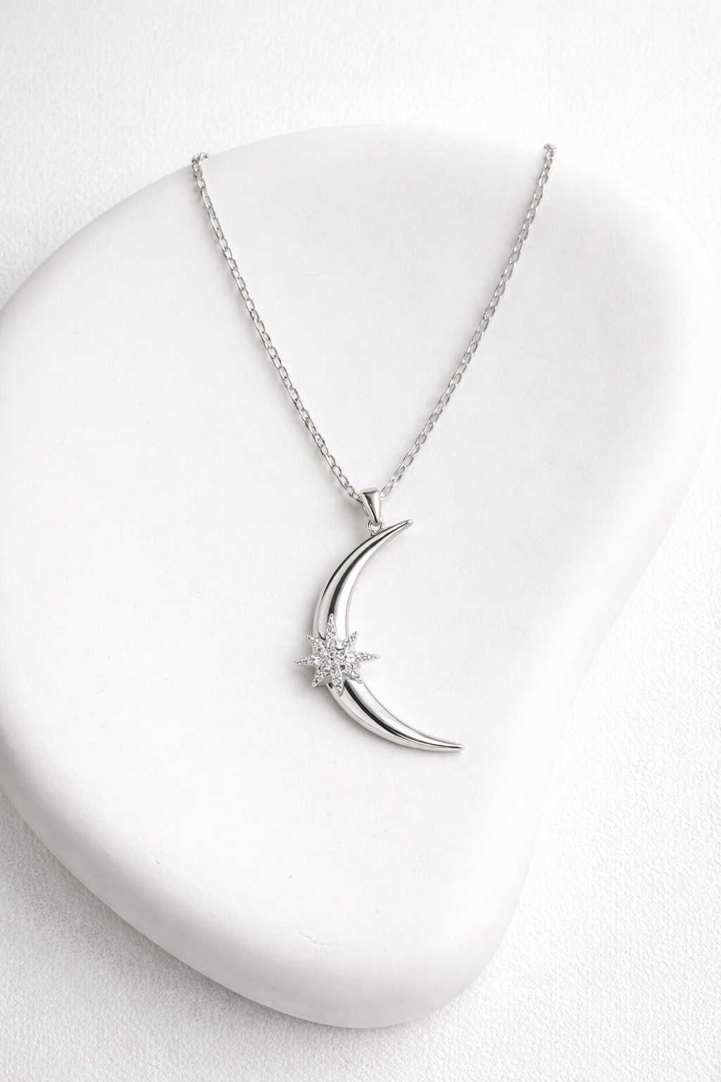 ŌYKŪM KOLYE - MOON AND STARS