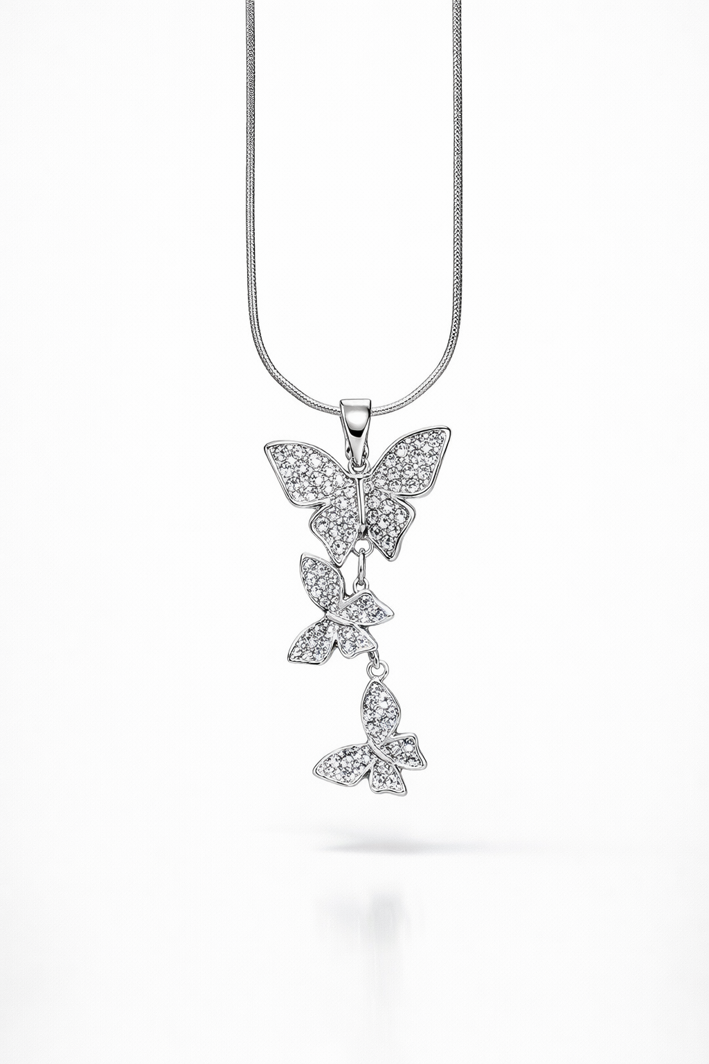 ÖYKÜM KOLYE - GRAY BUTTERFLY
