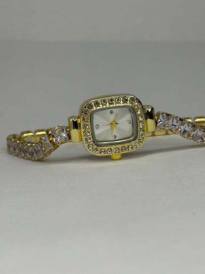 ÖYKÜM SAAT - SU YOLU DOLAMALI 1