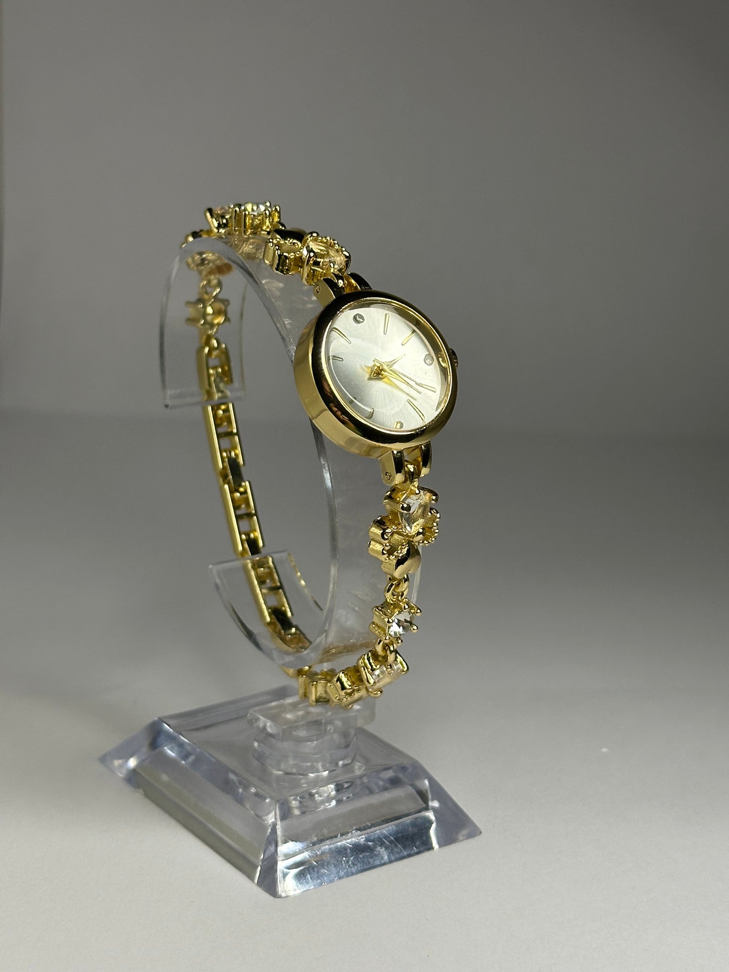 ÖYKÜM SAAT - YONCA 6